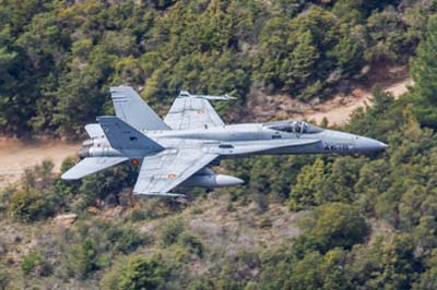 Aviation Photography low level flying