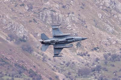 Aviation Photography low level flying