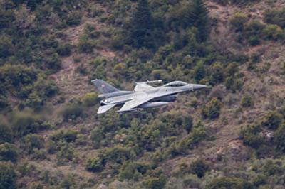 Aviation Photography low level flying