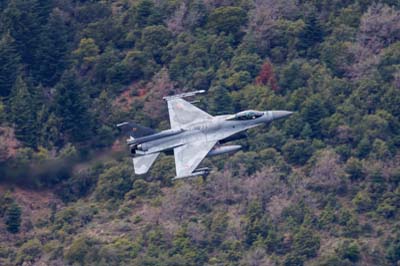Aviation Photography low level flying