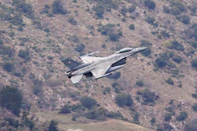Aviation Photography low level flying