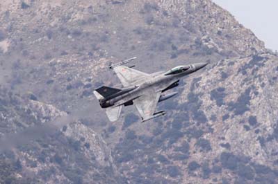 Aviation Photography low level flying