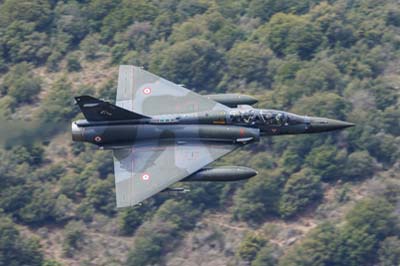 Aviation Photography low level flying