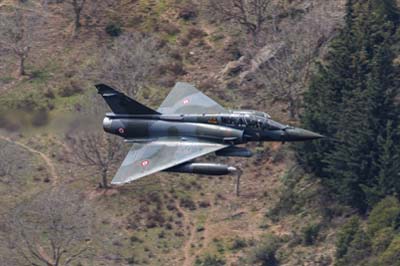 Aviation Photography low level flying