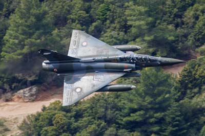 Aviation Photography low level flying