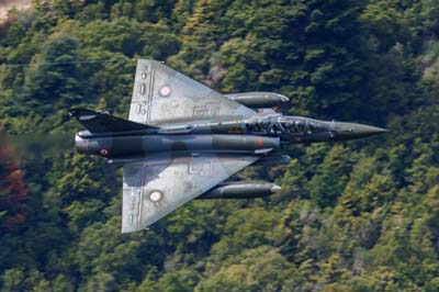Aviation Photography low level flying