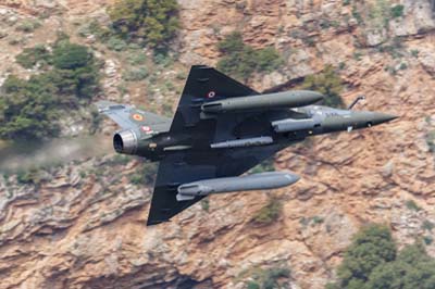 Aviation Photography low level flying