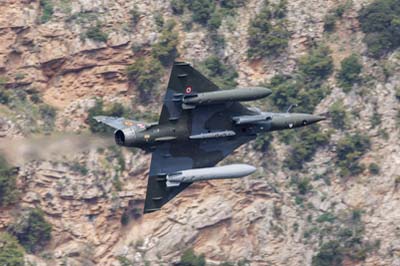 Aviation Photography low level flying