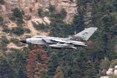 Aviation Photography low level flying