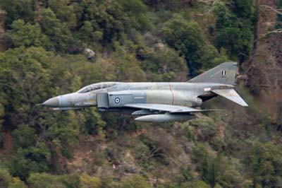 Aviation Photography low level flying