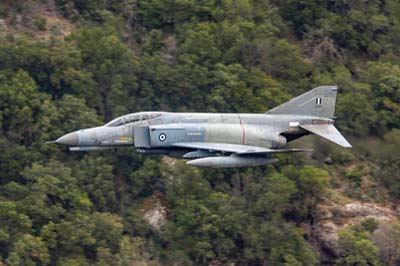Aviation Photography low level flying