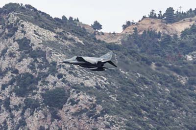 Aviation Photography low level flying