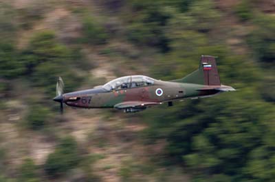 Aviation Photography low level flying