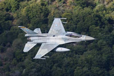 Aviation Photography low level flying
