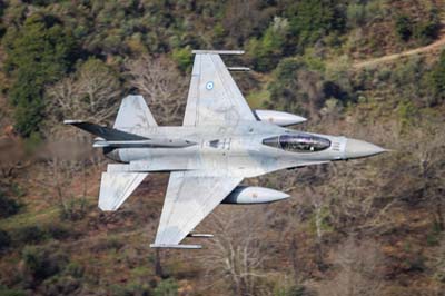 Aviation Photography low level flying
