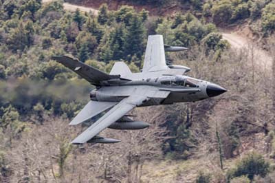 Aviation Photography low level flying