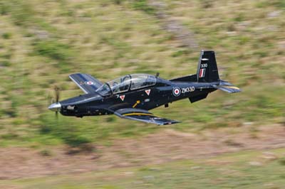 Aviation Photography low level flying